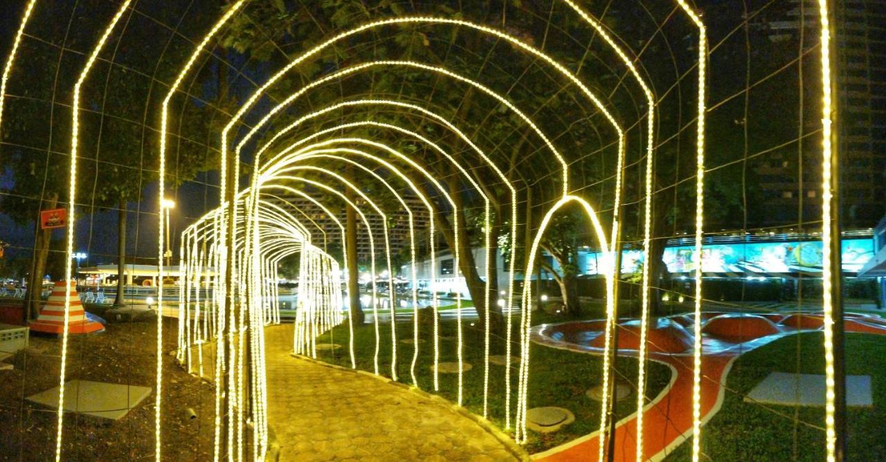 乔木提恩大使市翼酒店 Ban Nong Hin  外观 照片